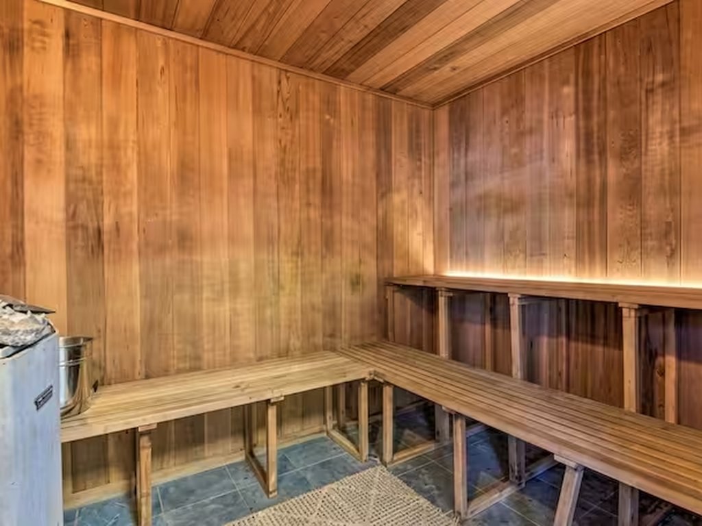 Resort sauna